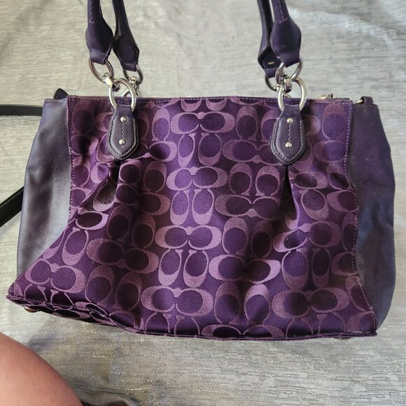 Coach Purse - Picture 2 of 4